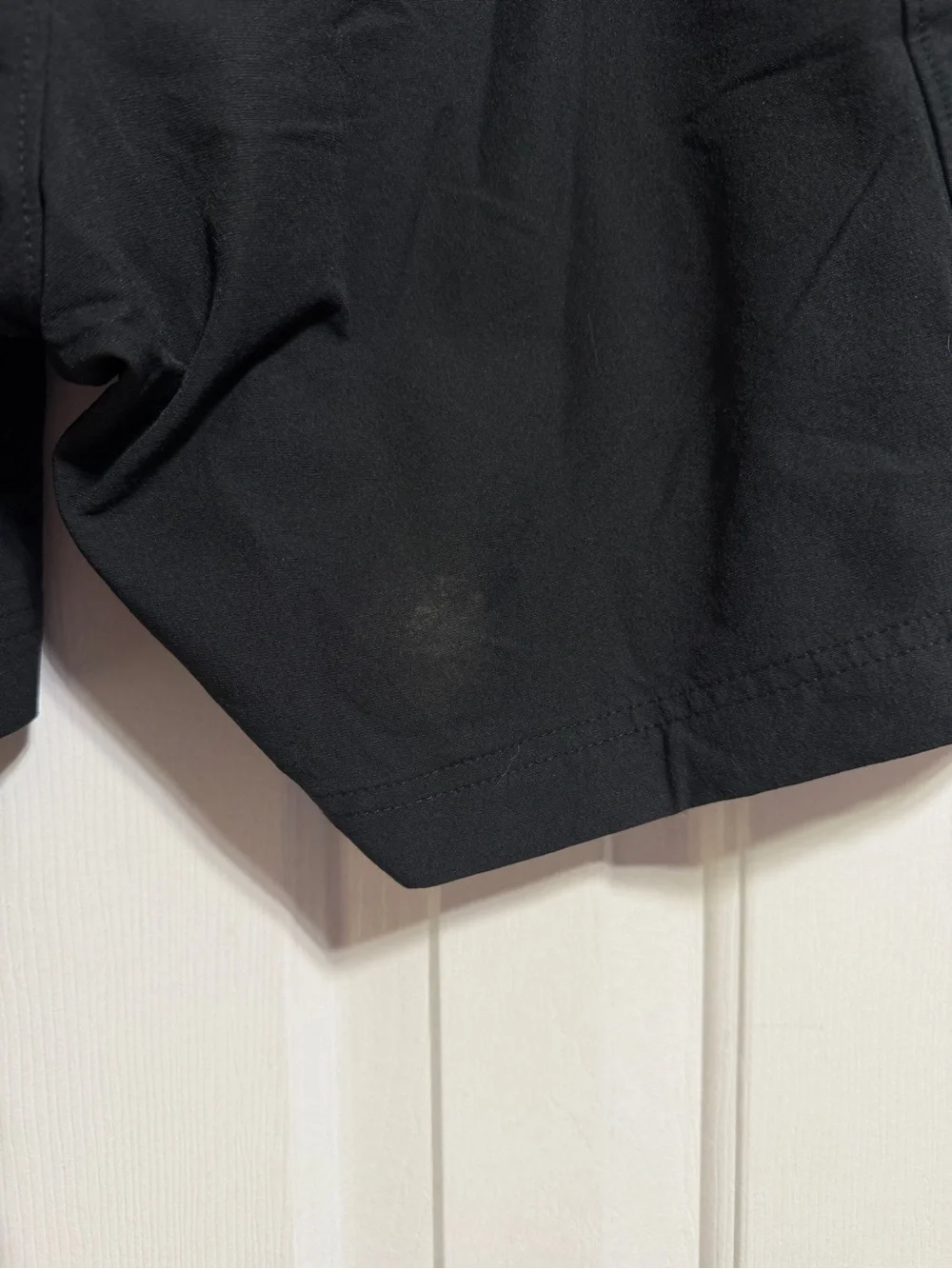 L.L. Bean men’s black padded cycling biking double layer shorts size Large